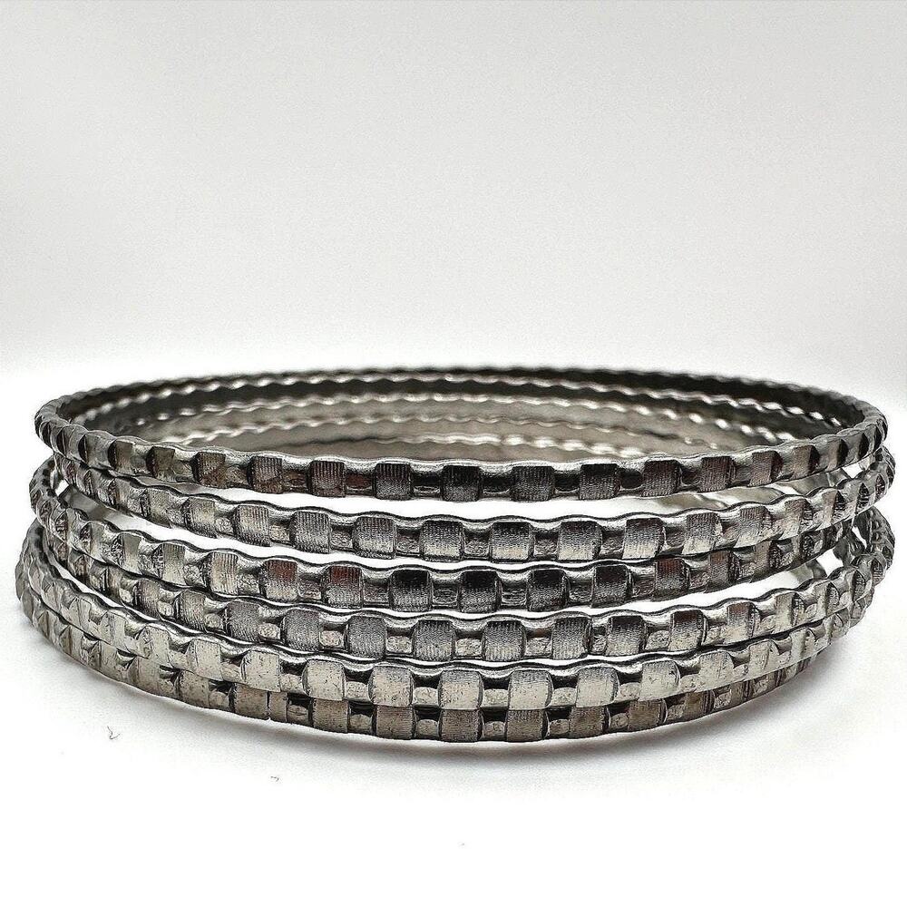 Vintage 80s 90s Silver Tone Textured Bangles Set Stackable Metal Fashion Jewelry